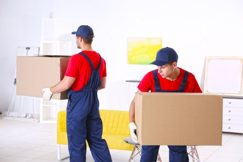 Flat removals in Eastsheen planning and packing scene