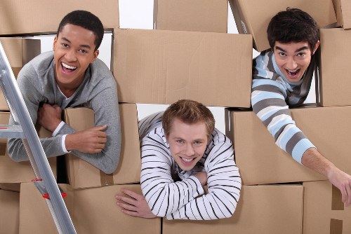 Performance monitoring and cookie usage overview for Eastsheen Storage