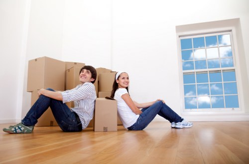 Apartment moving logistics in Eastsheen
