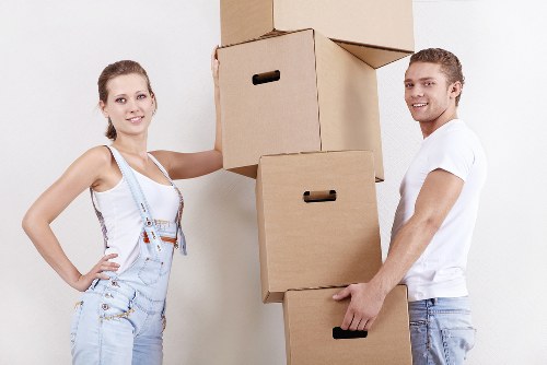 Storage agreement and payment terms for Eastsheen Storage